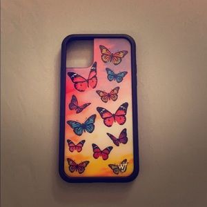 WildFlower Iphone 11 case